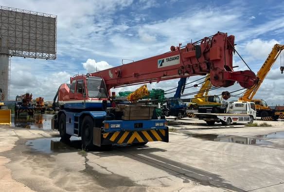 Rough Terrain Crane Tadano · TR250M-6