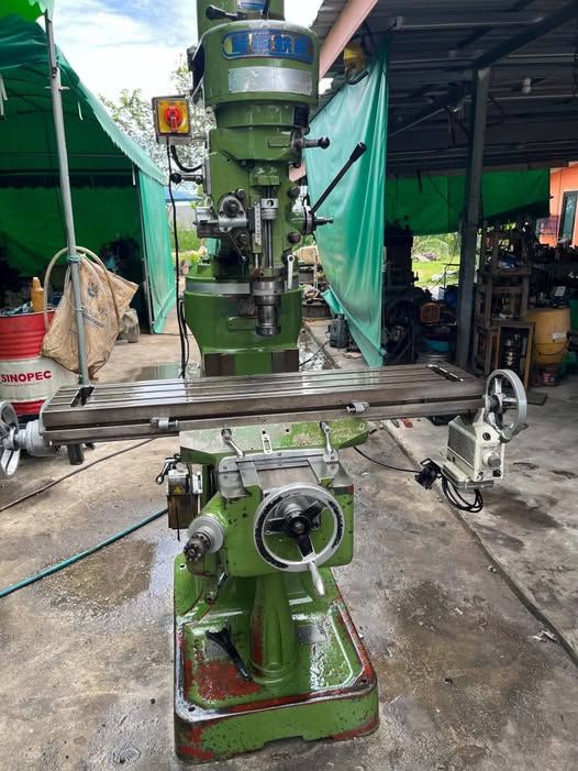 Vertical Milling Machine M2