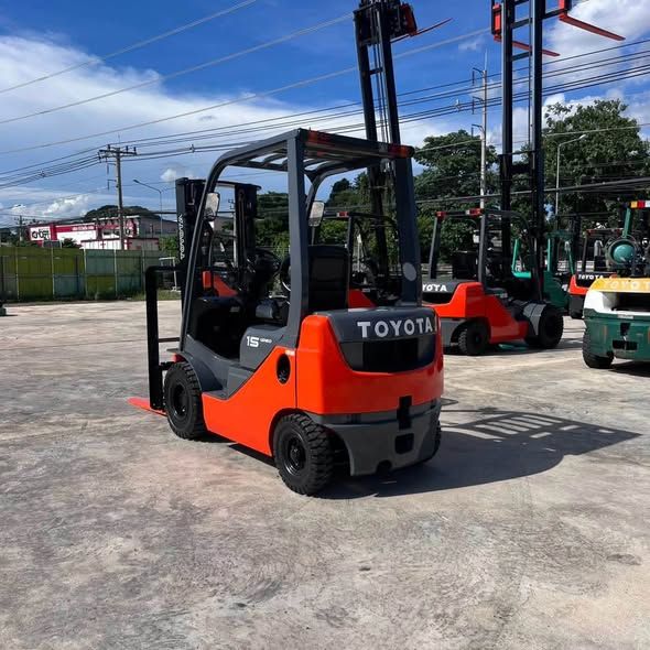 Forklift Toyota · 8FD15