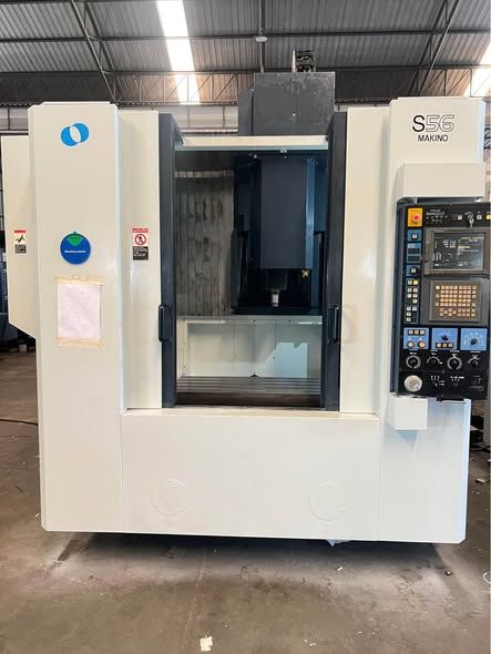 Vertical Machining Center Makino · V56