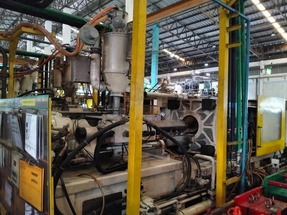 Injection Molding Machine