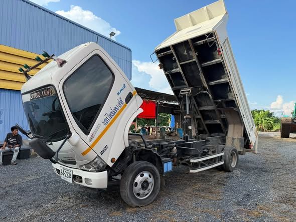 Dump Truck