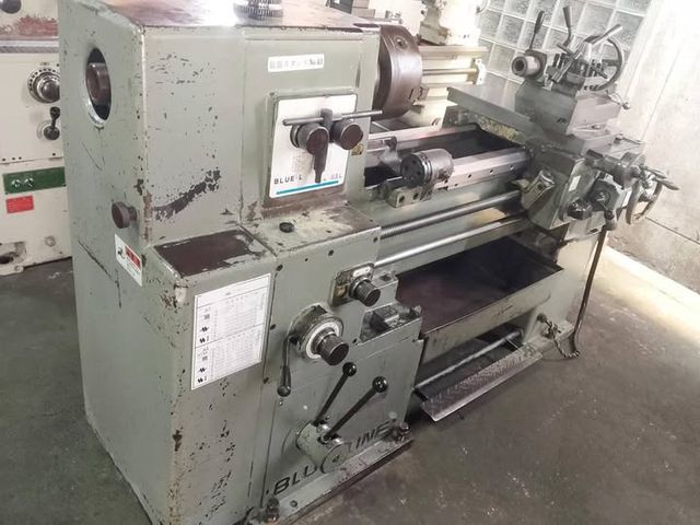 Manual Lathe