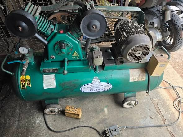 Air Compressor