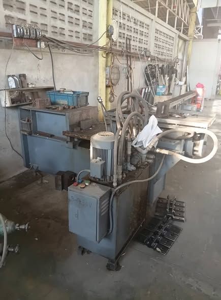 Track Chain Pin Press