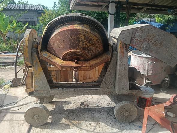 Concrete Mixer