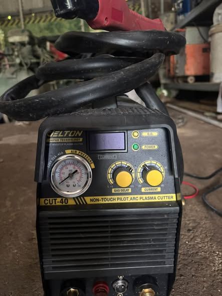 Plasma Cutter DELTON · CUT-40