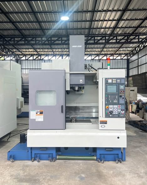 Vertical Machining Center Mori Seiki · MV-40E