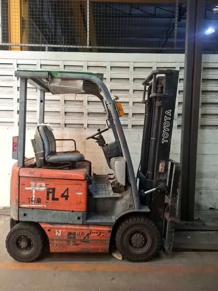Forklift