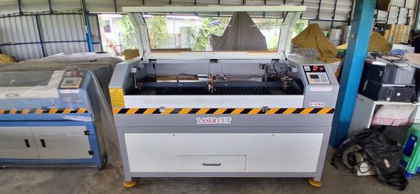 Laser Cutting Machine