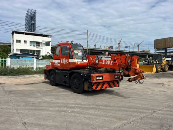 Crane, Truck-Mounted Tadano · TR100M-1