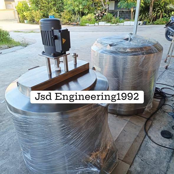 Heated Mixing Tank