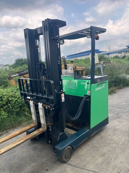 Forklift