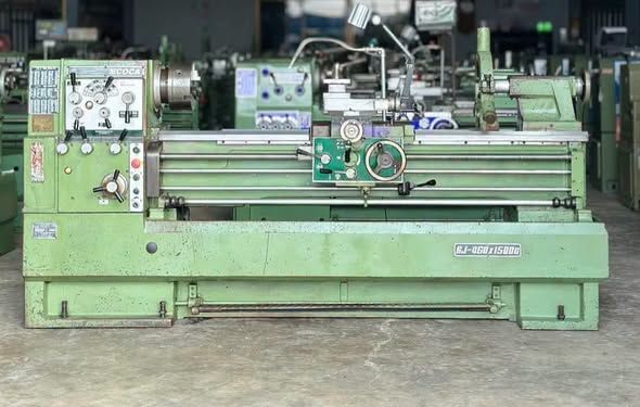 Manual Lathe ECOCA