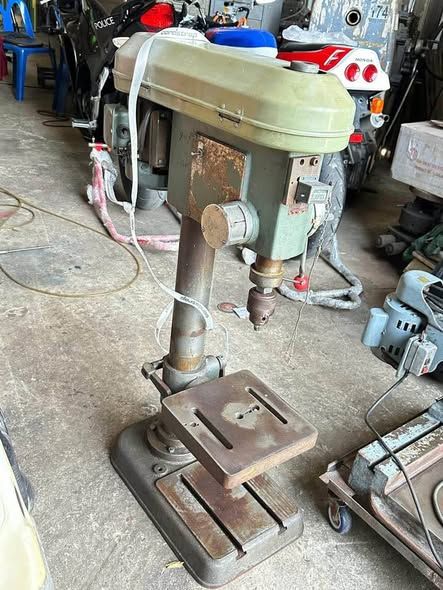 Tapping Machine