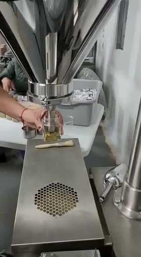 Powder Filling Machine