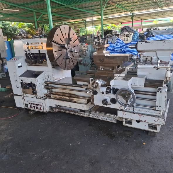 Manual Lathe