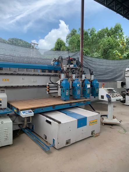 CNC Machine Tool Fulltech · Y2002