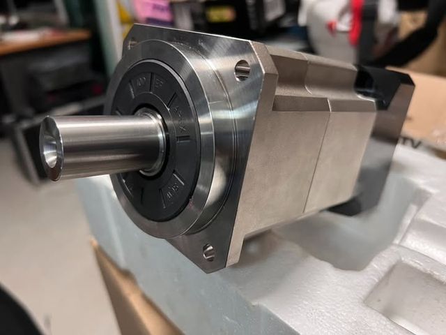 Planetary Gearbox Apex Dynamics · AB090A-035-S2-P2