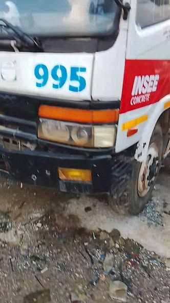 Concrete Mixer Truck Mitsubishi