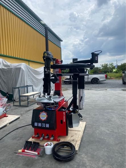 Tire Changer