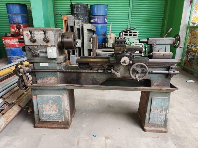 Manual Lathe Jian Ye