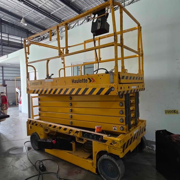 Scissor Lift