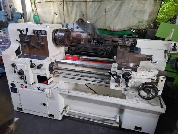 Manual Lathe