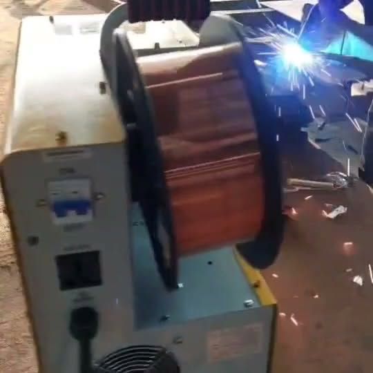 Welding Machine, MIG LAVEO · MIG250GY