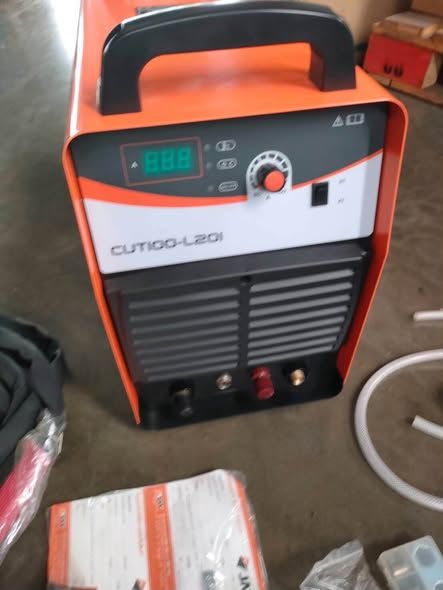 Plasma Cutter Jasic · CUT100-L201