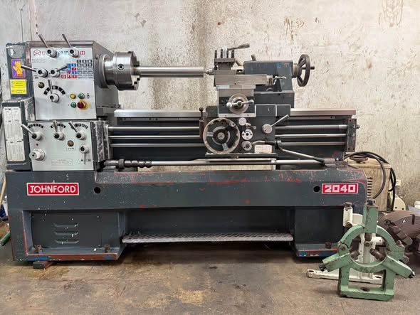 Manual Lathe