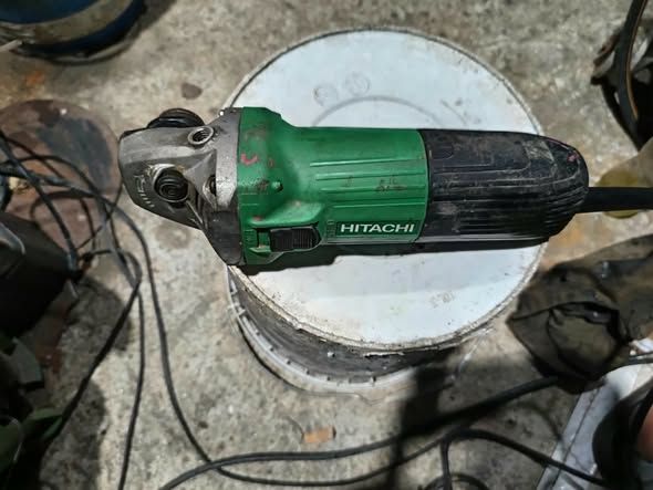 Angle Grinder Hitachi · G10SS2