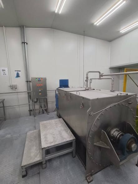 Industrial Mixer (Animal Feed)