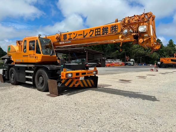 Crane Kato · KR-25H-V7