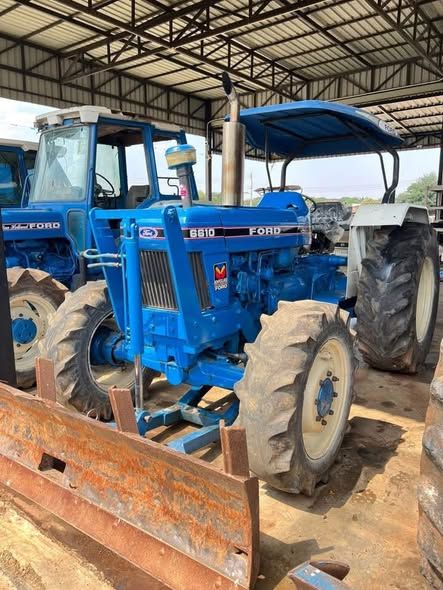 Tractor Ford · 7600