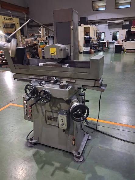 Grinding Machine (Tool Grinder)