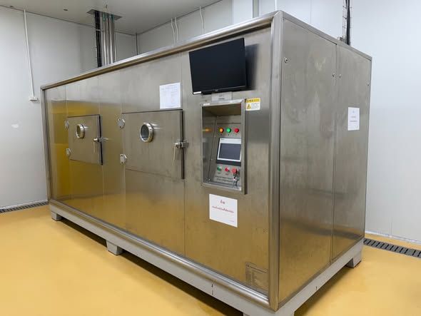 Industrial Dryer (Microwave Vacuum)