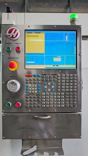 Vertical Machining Center Haas · VF5 XT