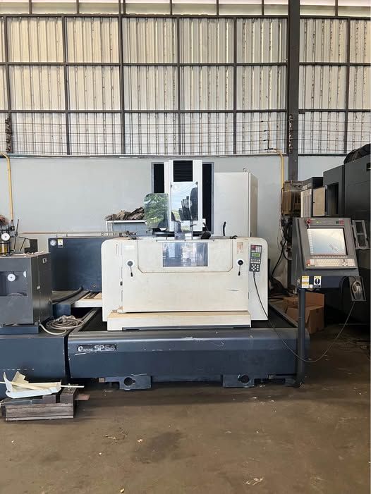 Wire Cut EDM Makino · SP-64