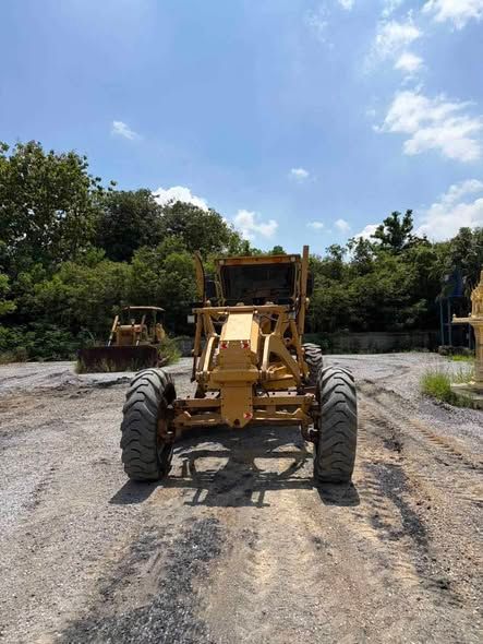 Motor Grader Caterpillar · 140H