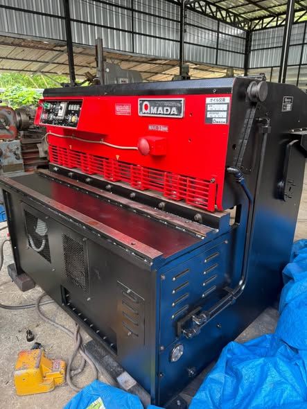 Shearing Machine Amada