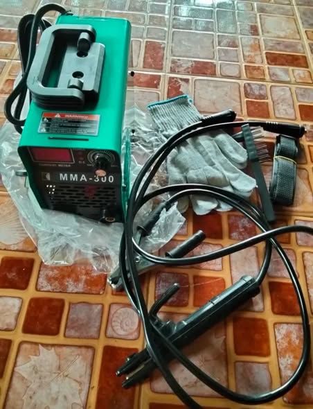 Welding Machine, Inverter Makita · MMA-300
