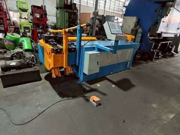 Bending Machine