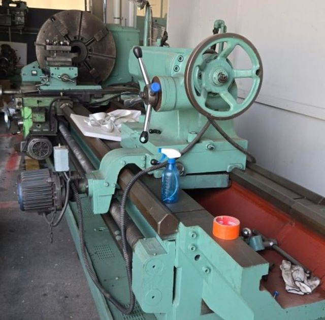 Lathe