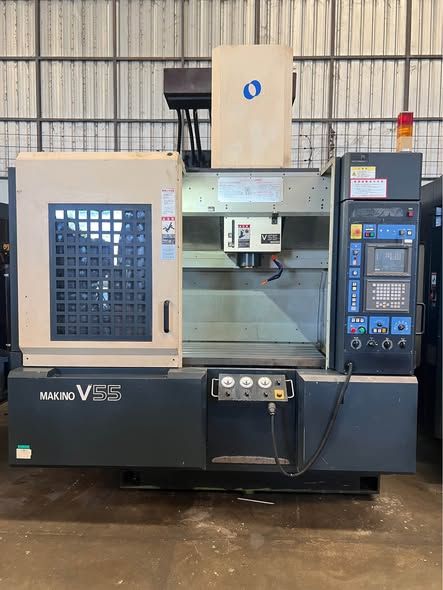 Vertical Machining Center Makino · V55