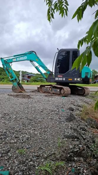 Excavator Kobelco · SK60C