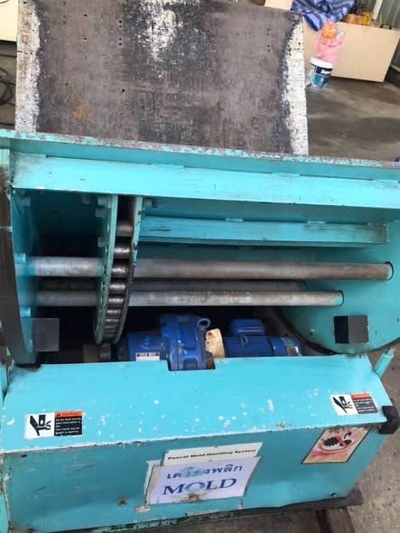Mold Turning Machine