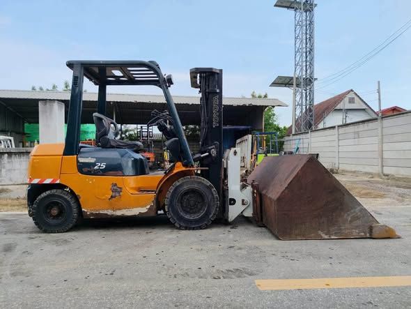 Forklift Toyota · 7 Series