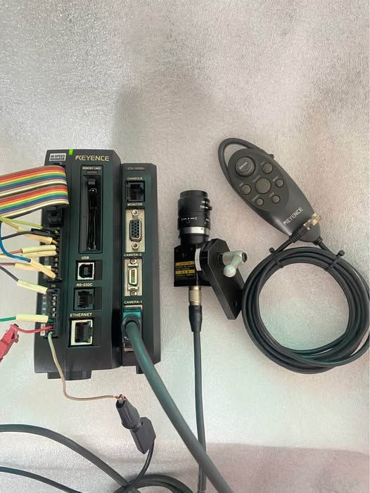 Machine Vision System KEYENCE · CV-3000, CV-035C