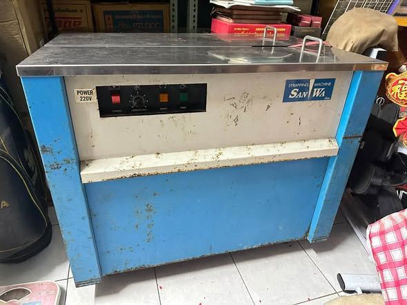 Strapping Machine